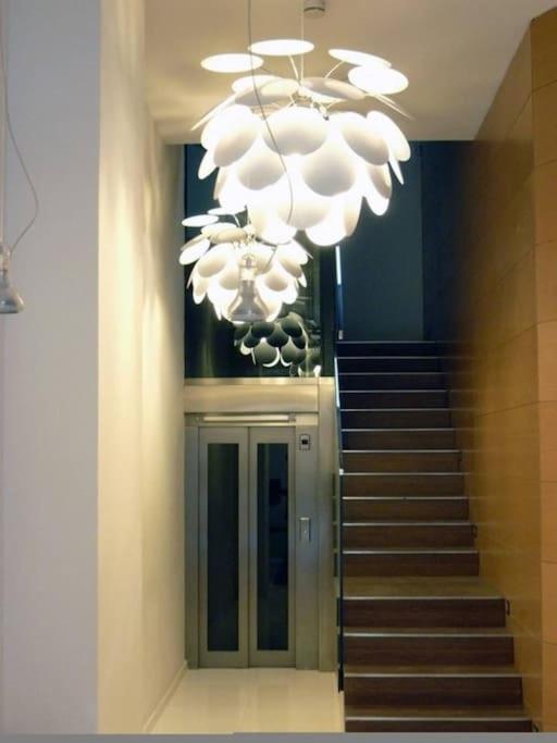 Stunning & Modern Penthouse - Rambla - City Centre Apartment Tarragona Exterior photo