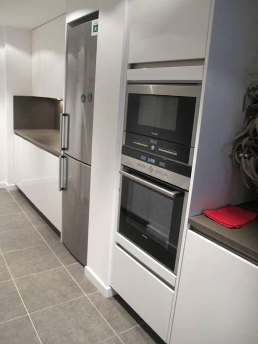 Stunning & Modern Penthouse - Rambla - City Centre Apartment Tarragona Exterior photo